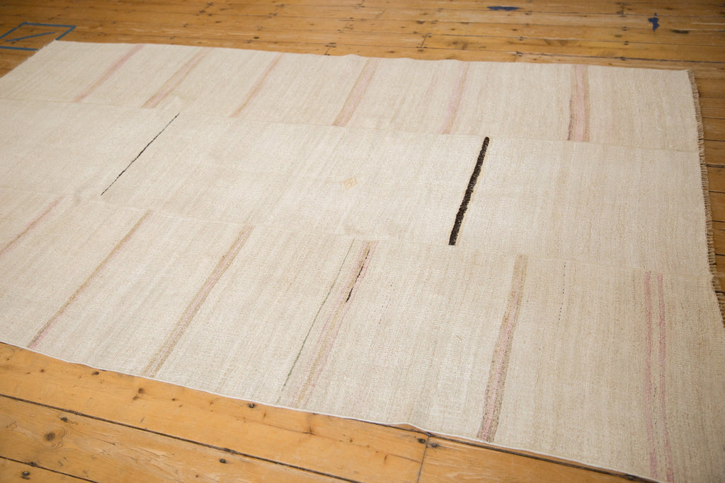 Rolled view showing overall scale