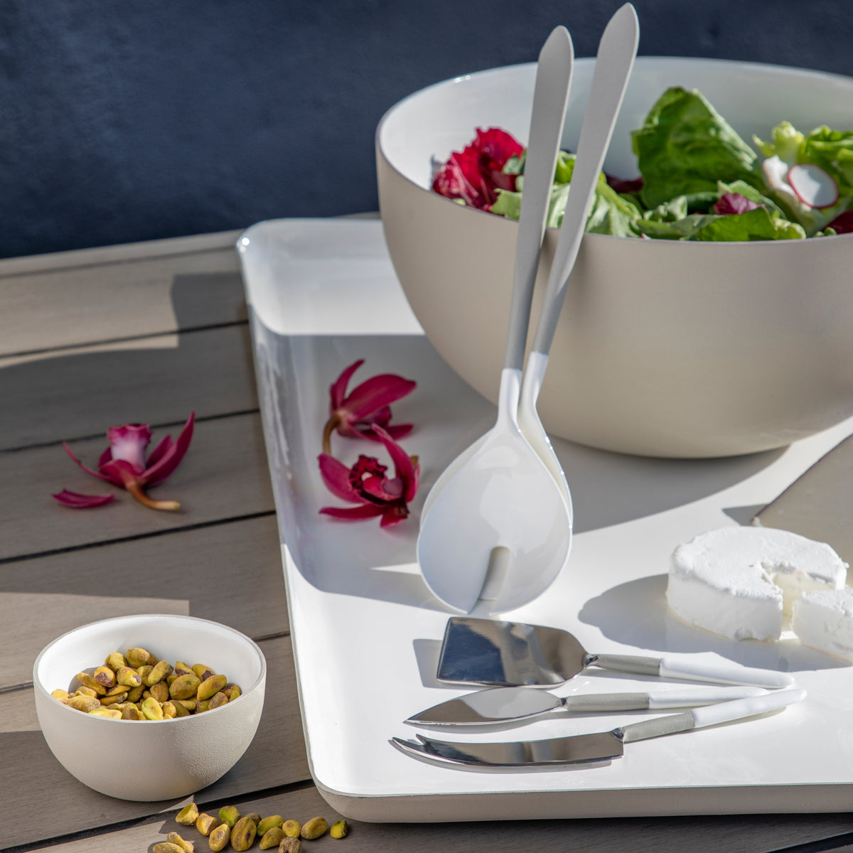 Easton Serving Set, Dove