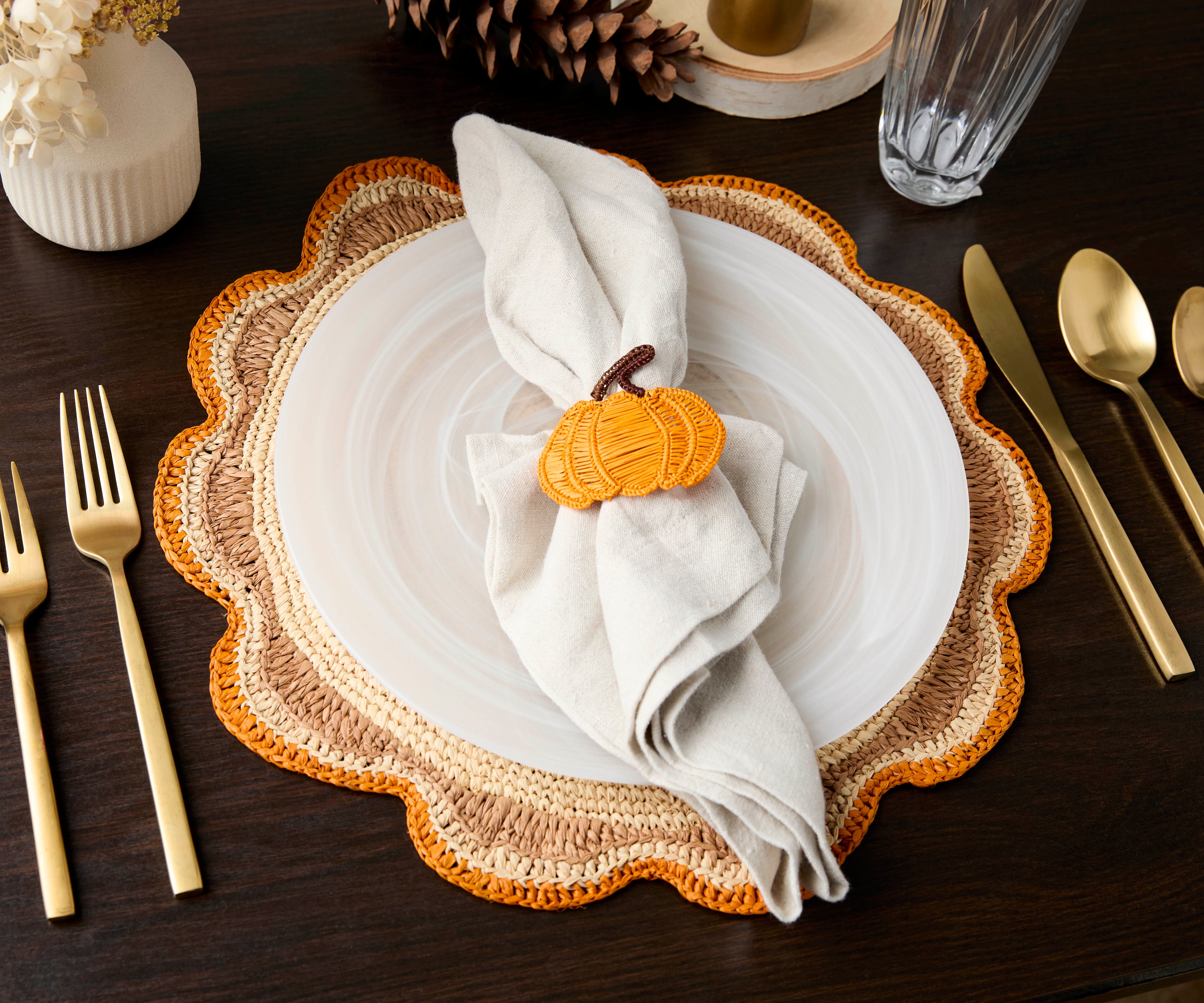 Round Raffia Woven Placemat - Handmade Crochet Style Table Mats for Garden Party Decor, Rustic Natural Fiber Dining Table Accessory