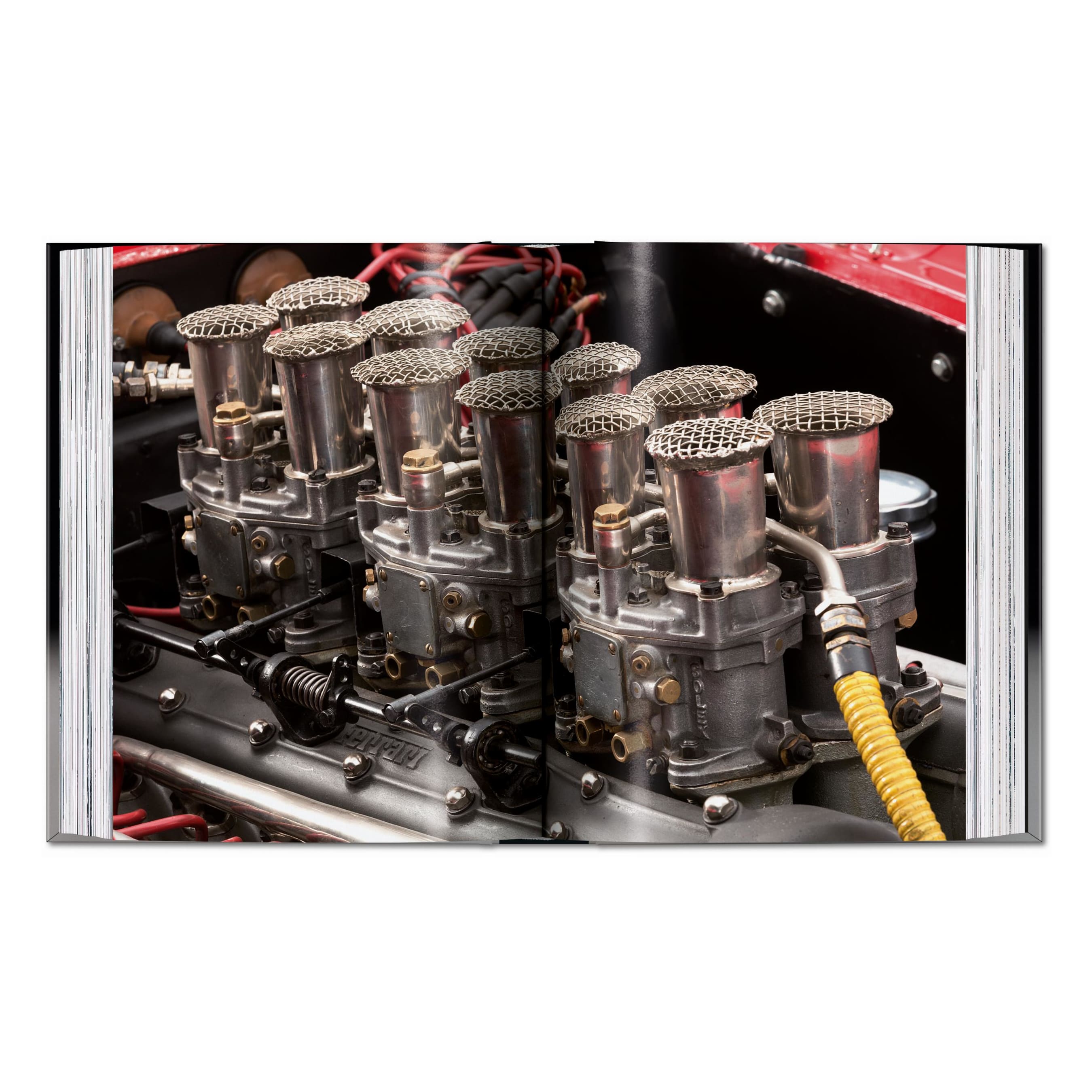 Sports Cars. 45th Ed. (English)