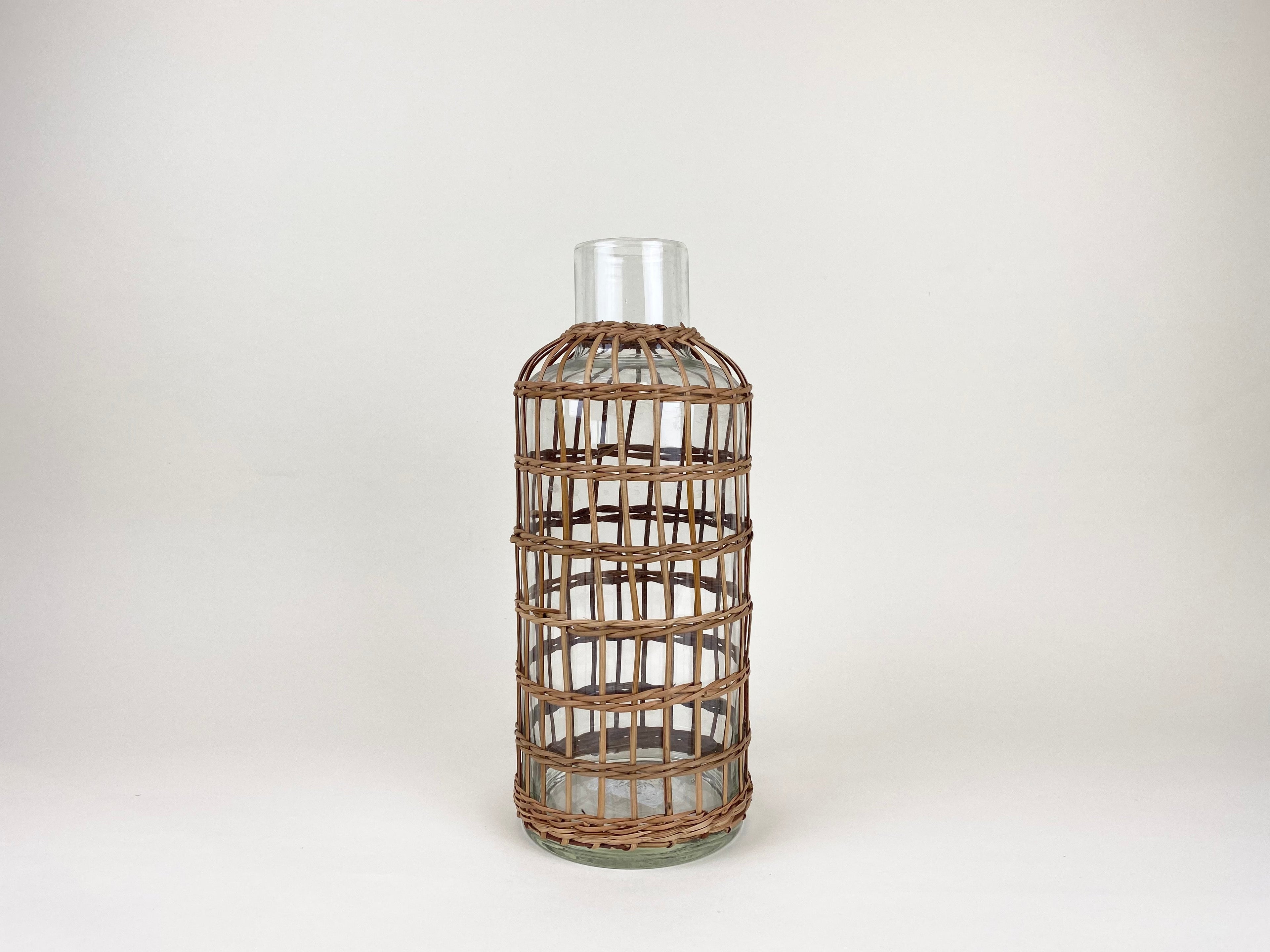Seagrass Rattan M. Vase