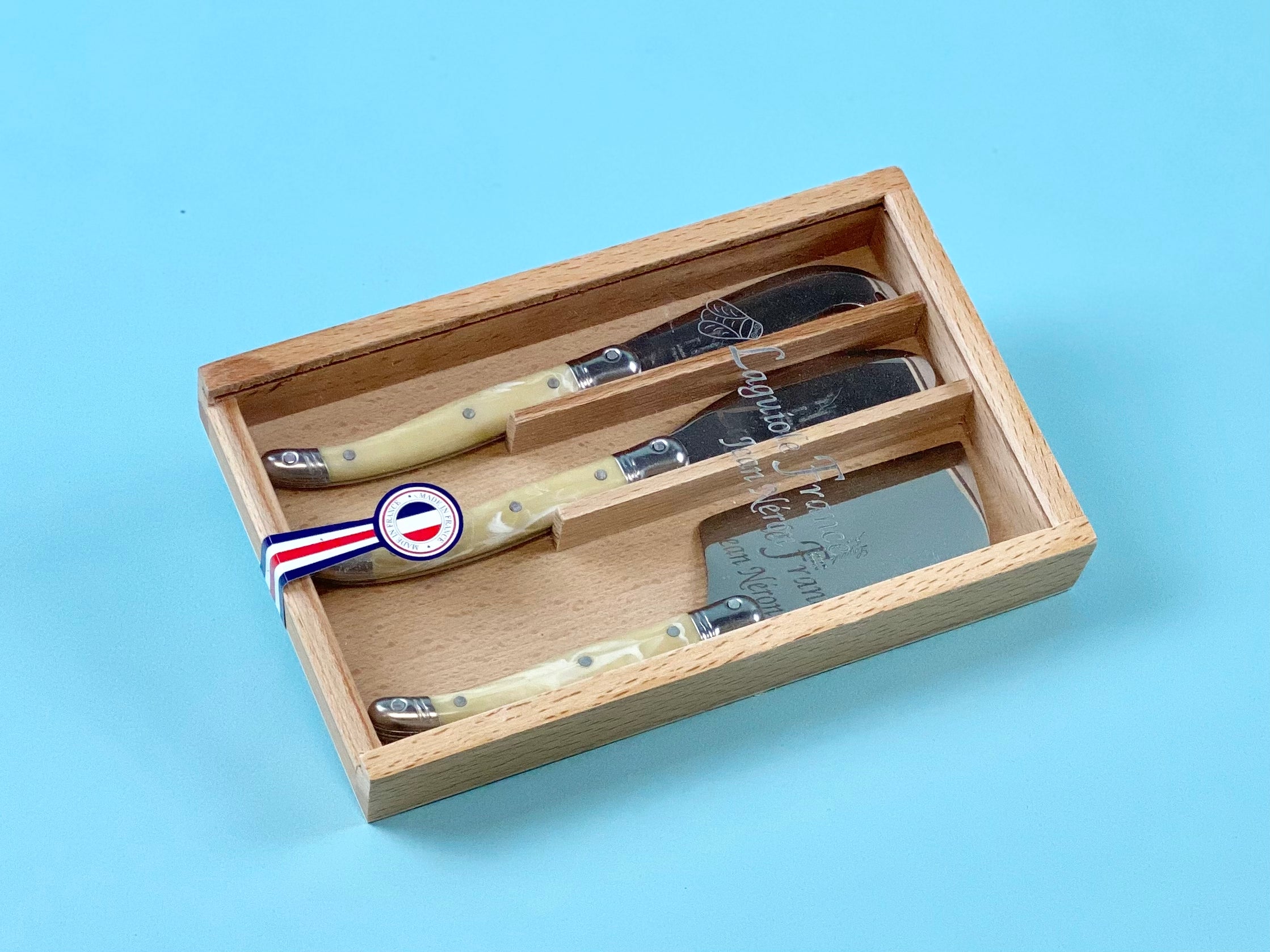 Laguiole 3 Piece Mini Cheese Utensil Set, Pale Horn in Wood Box with Acrylic Lid