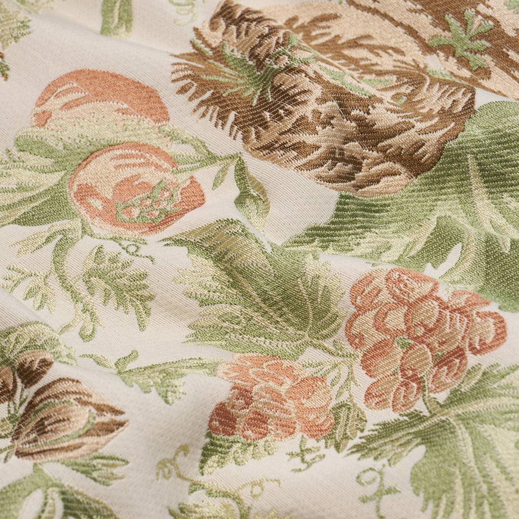 Jardin De Louis - Pétale - Schumacher 84881 Fabric