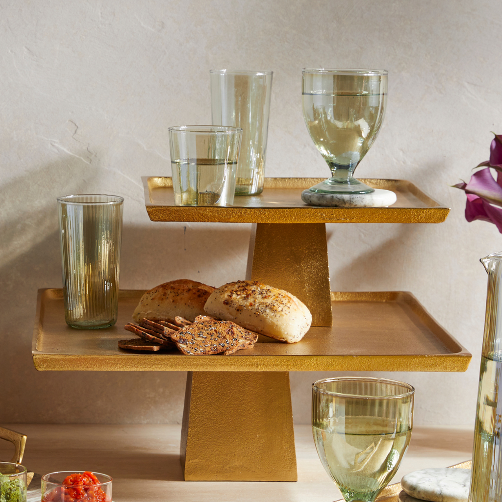 Seline Pedestal, Medium