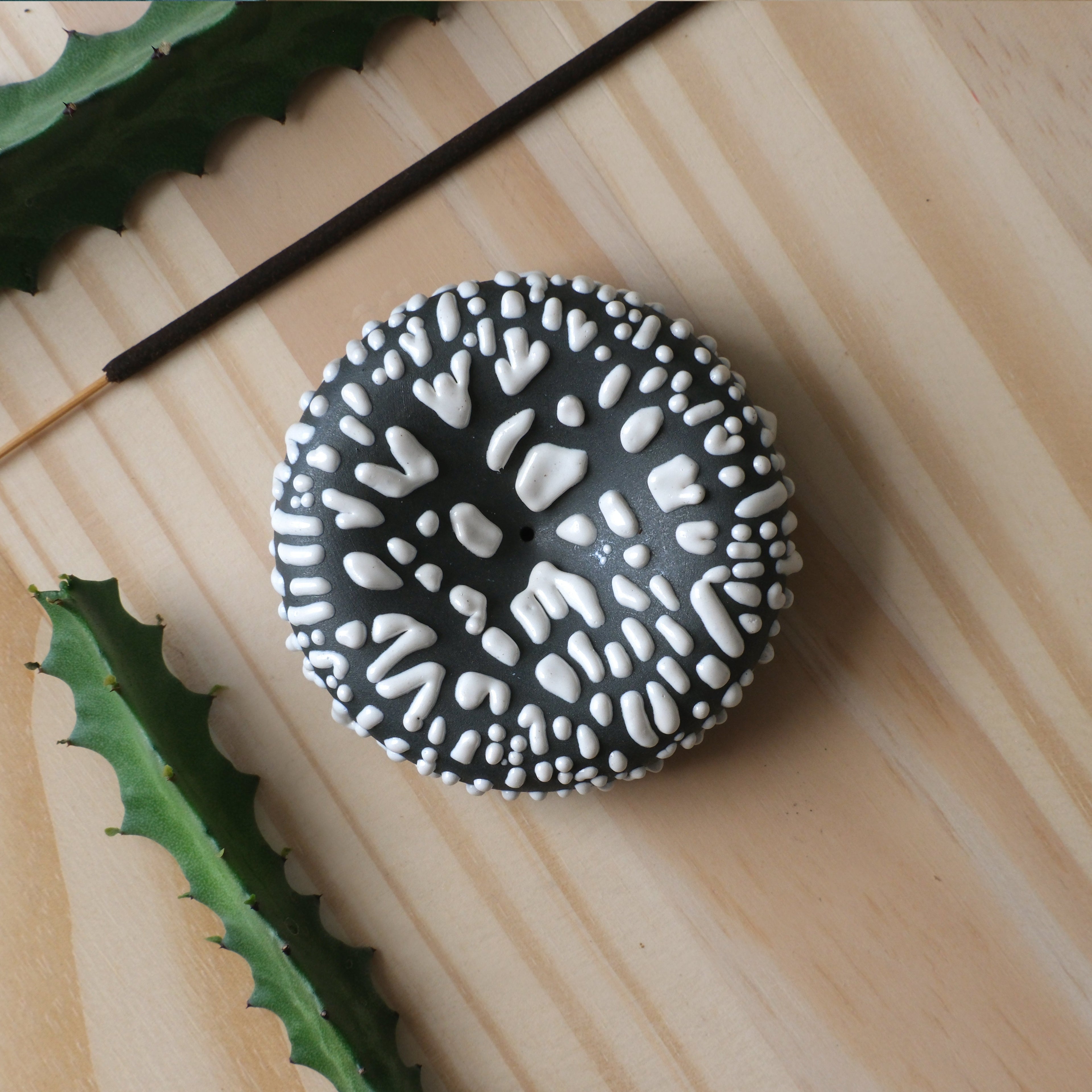handmade stoneware incense holder by Misewell
