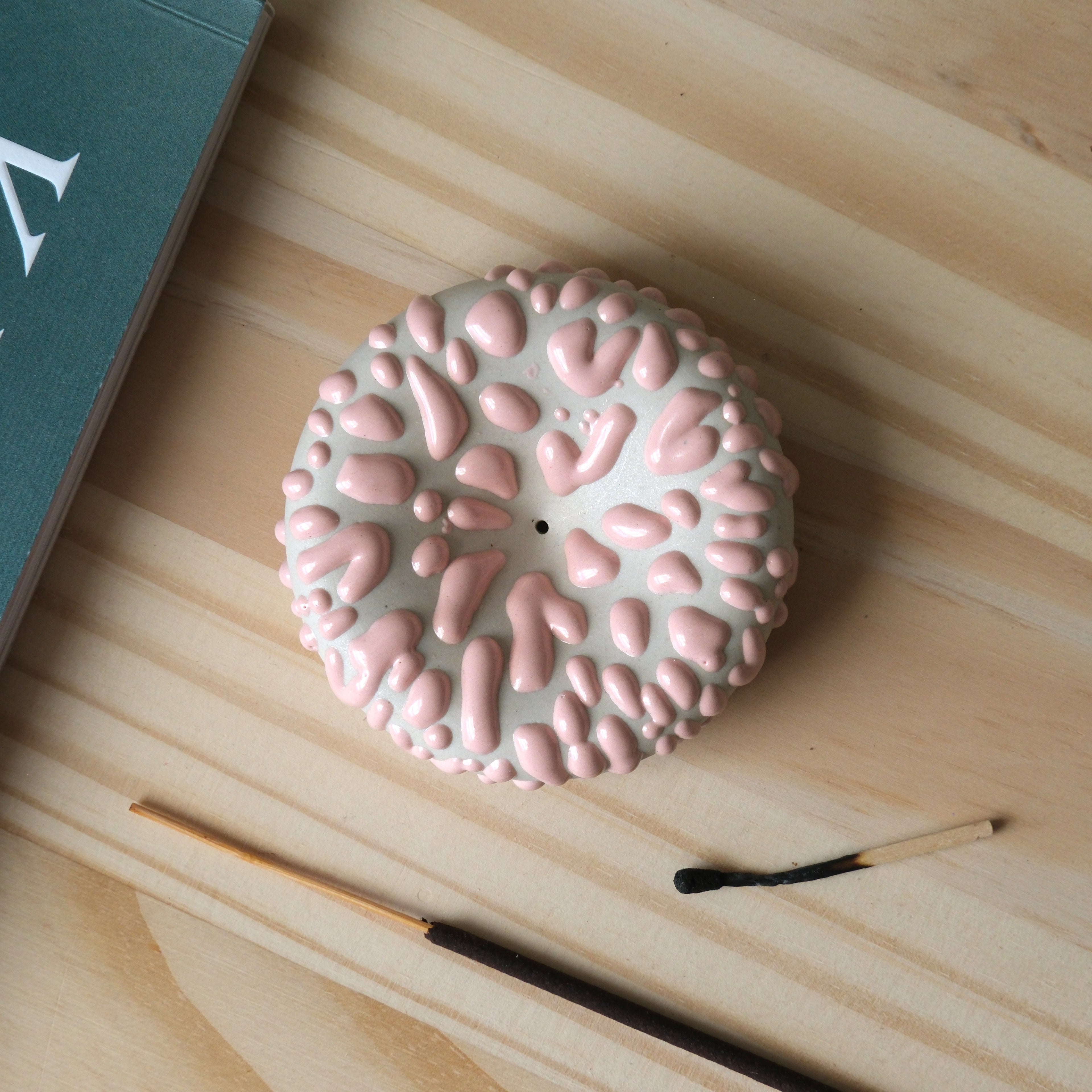 handmade stoneware incense holder by Misewell