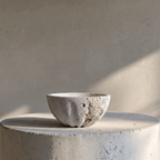 Corona Borealis, White Travertine mid-size bowl, curvilinear-edged Detail