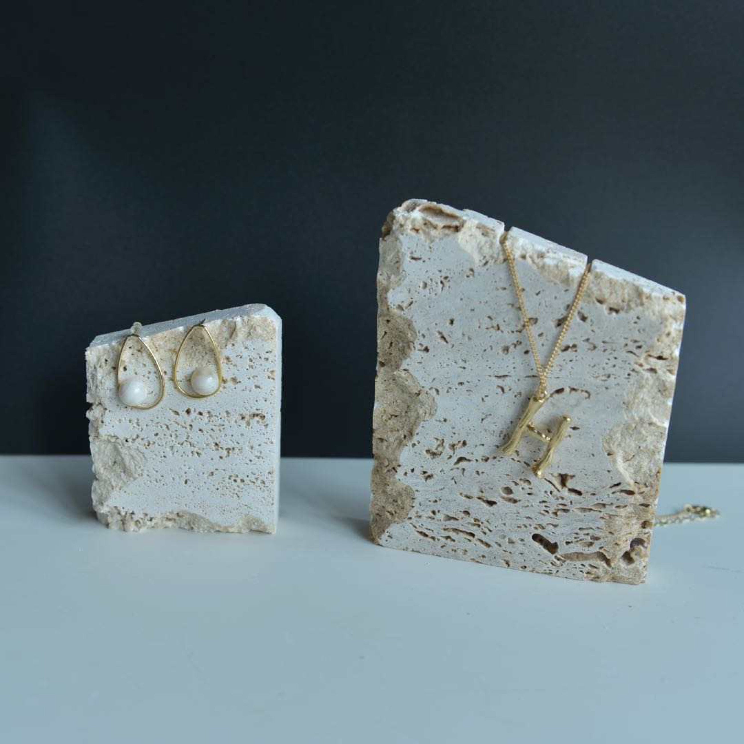 Amalfi Travertine Stone Jewelry Pedestal