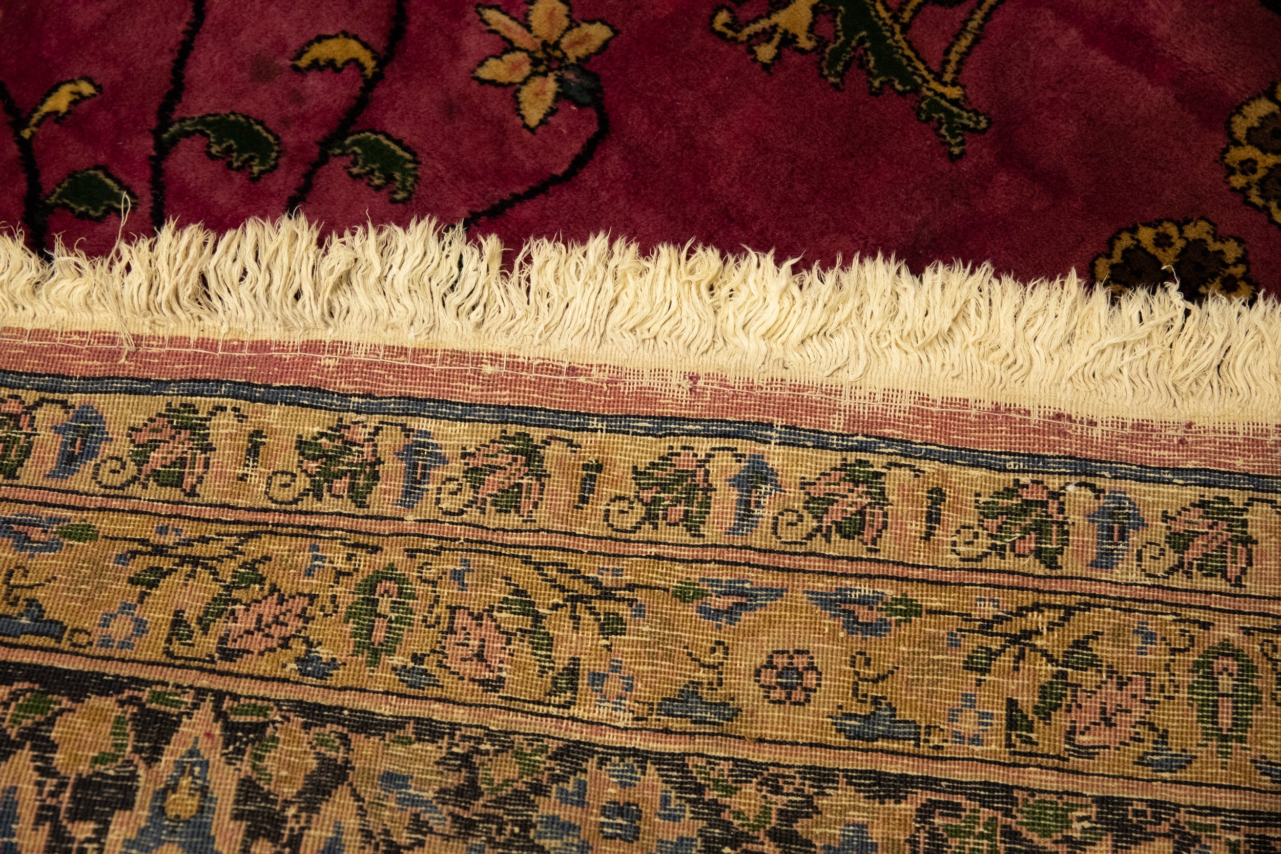 Full surface showing color and pattern flow
