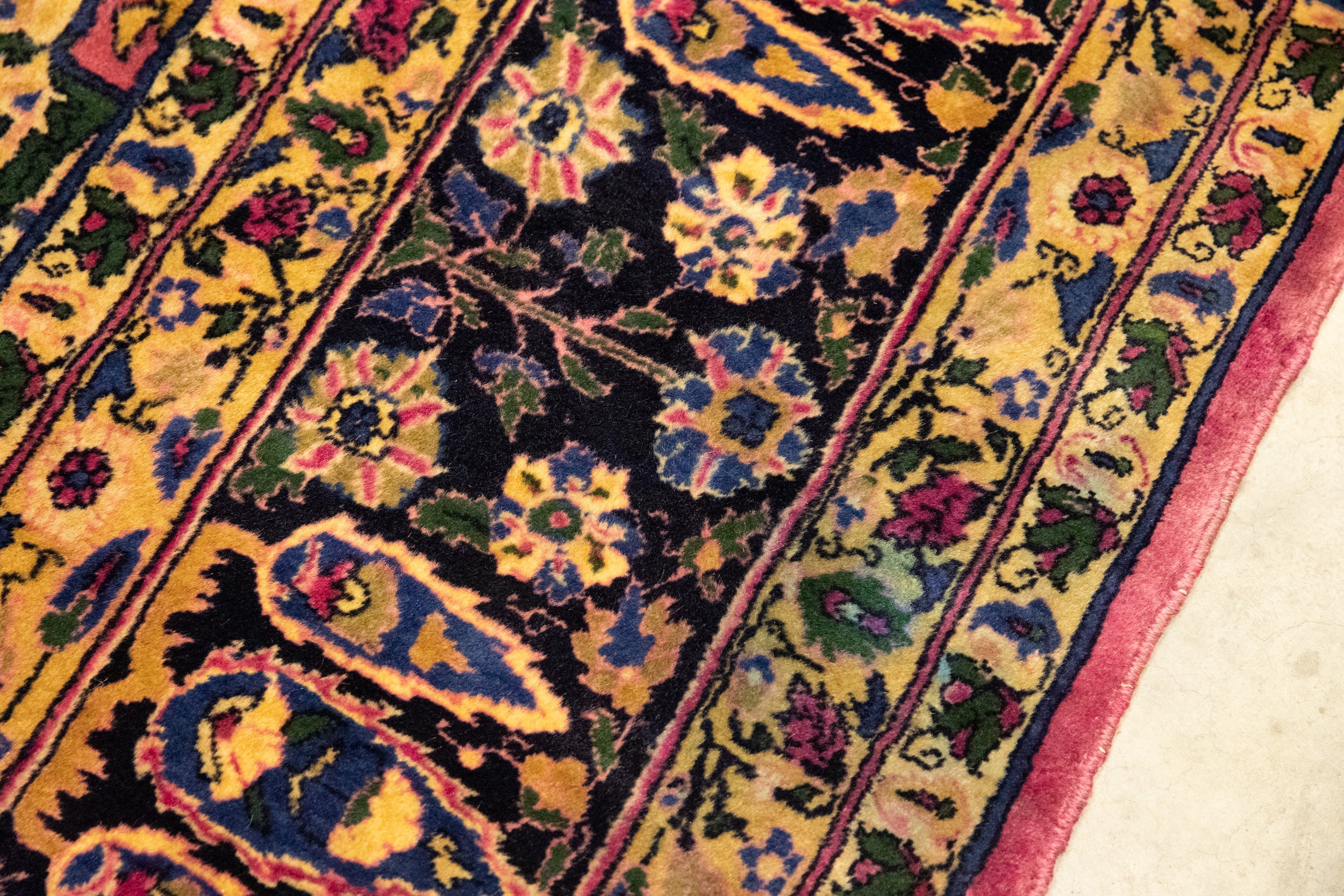 Full overhead view of Meshed carpet 14.5x18.5