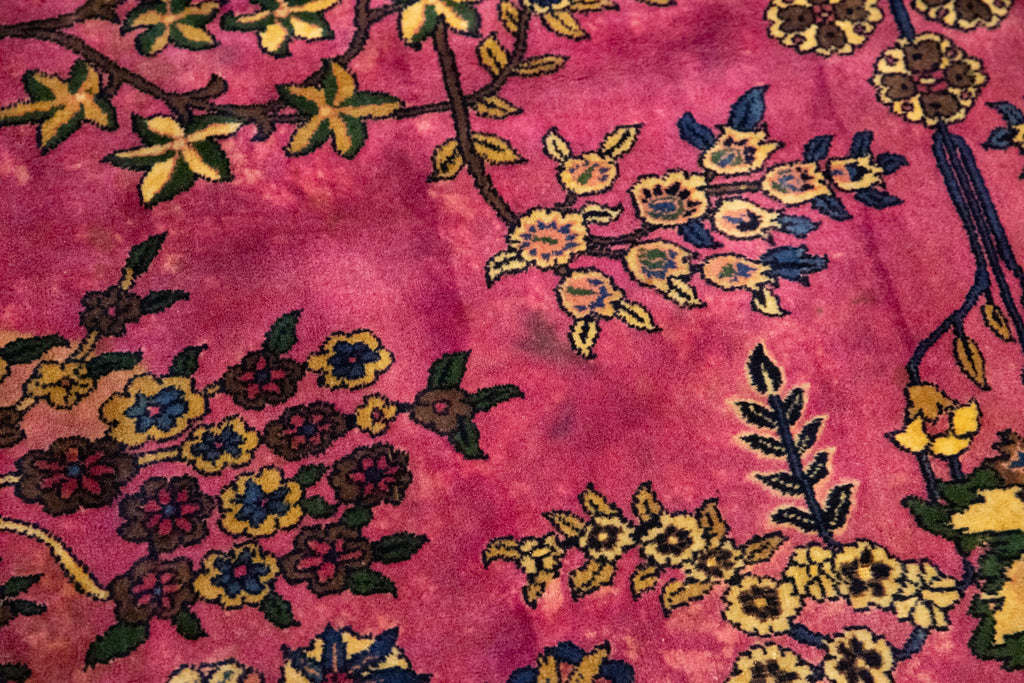 Full surface showing color and pattern flow