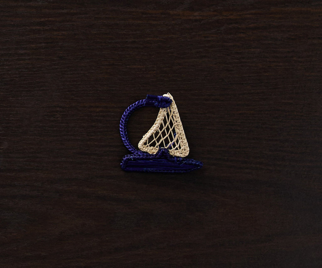 Coastal Sailboat Napkin Ring – Handwoven Iraca Palm – Nautical Table Decor from Colombia