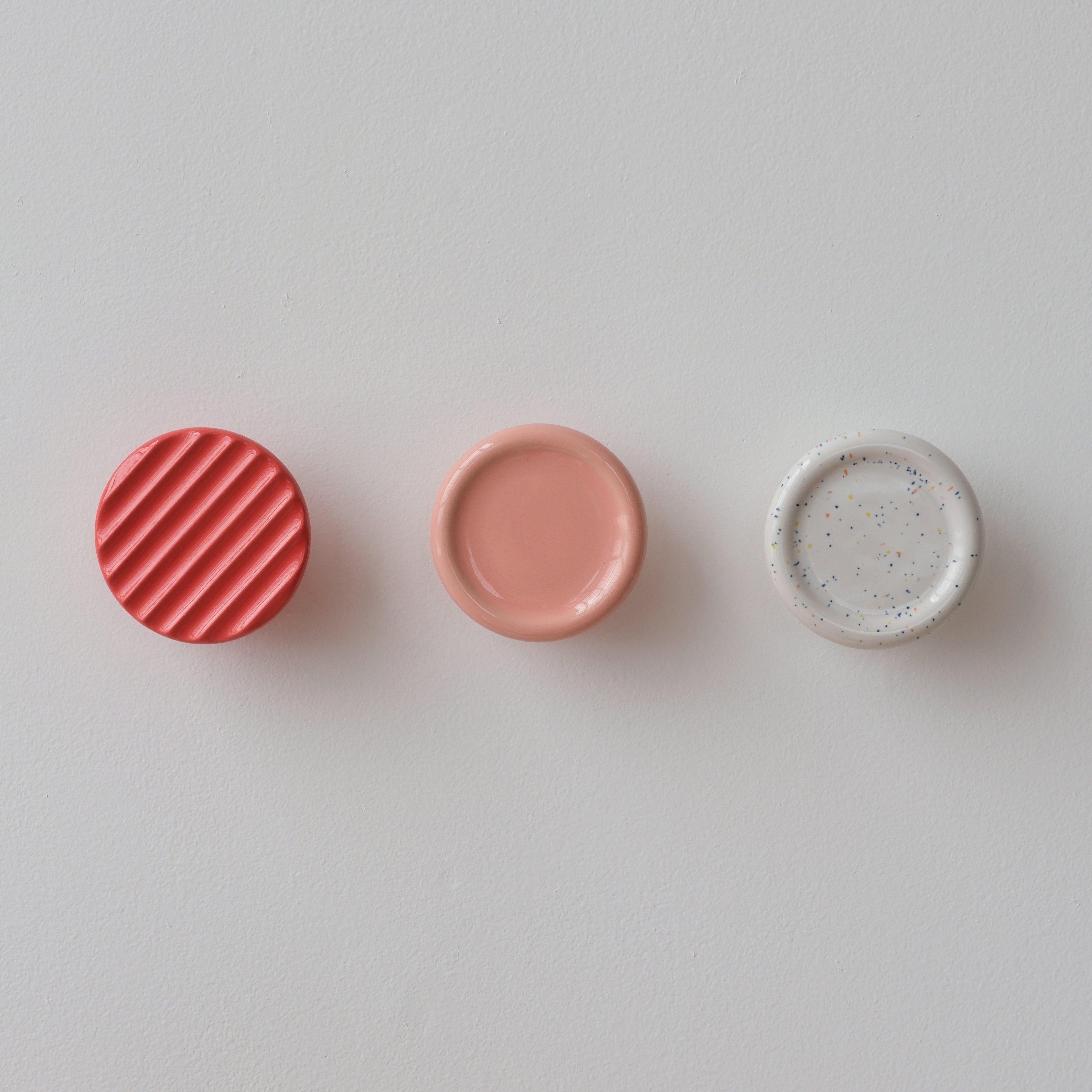 Sequence Fluted in lemon fog glaze