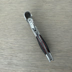 End view of the folded corkscrew showing the foil cutter