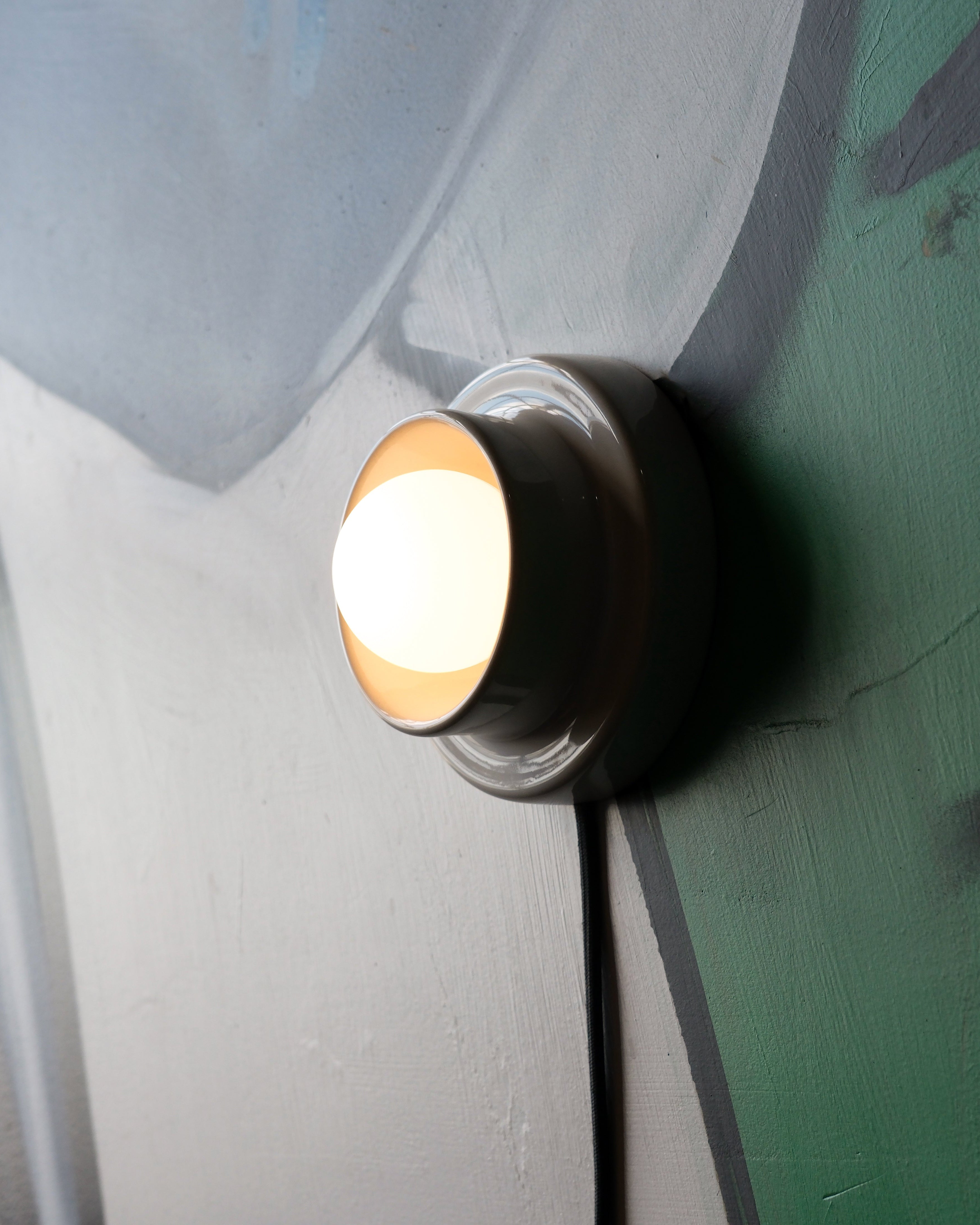 Q Sconce