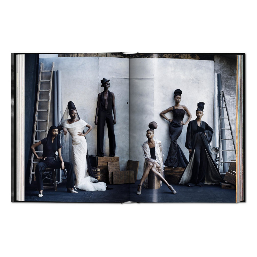 Peter Lindbergh. On Fashion Photography (German, French, English)