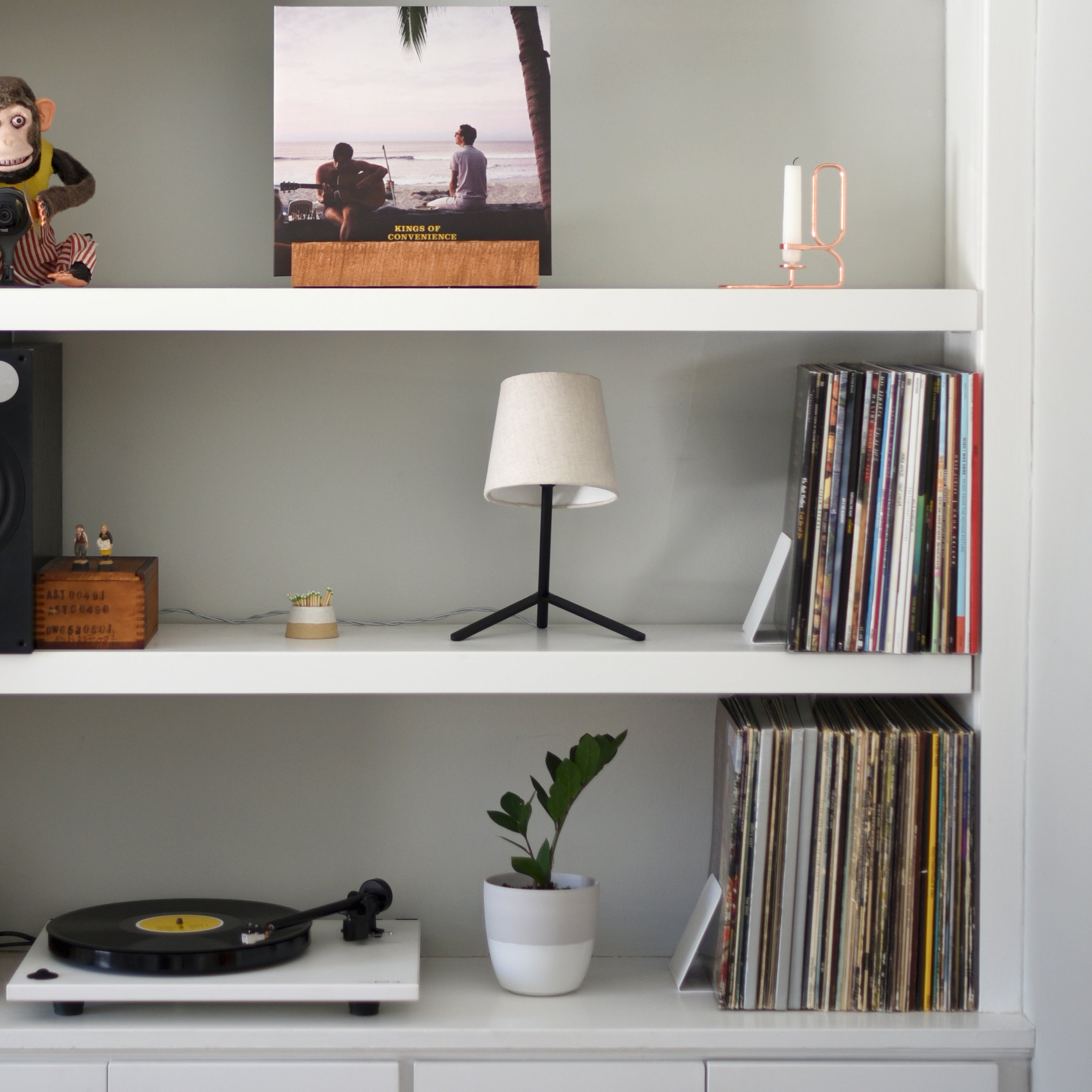 Tokyo I desk lamp adjustable head detail