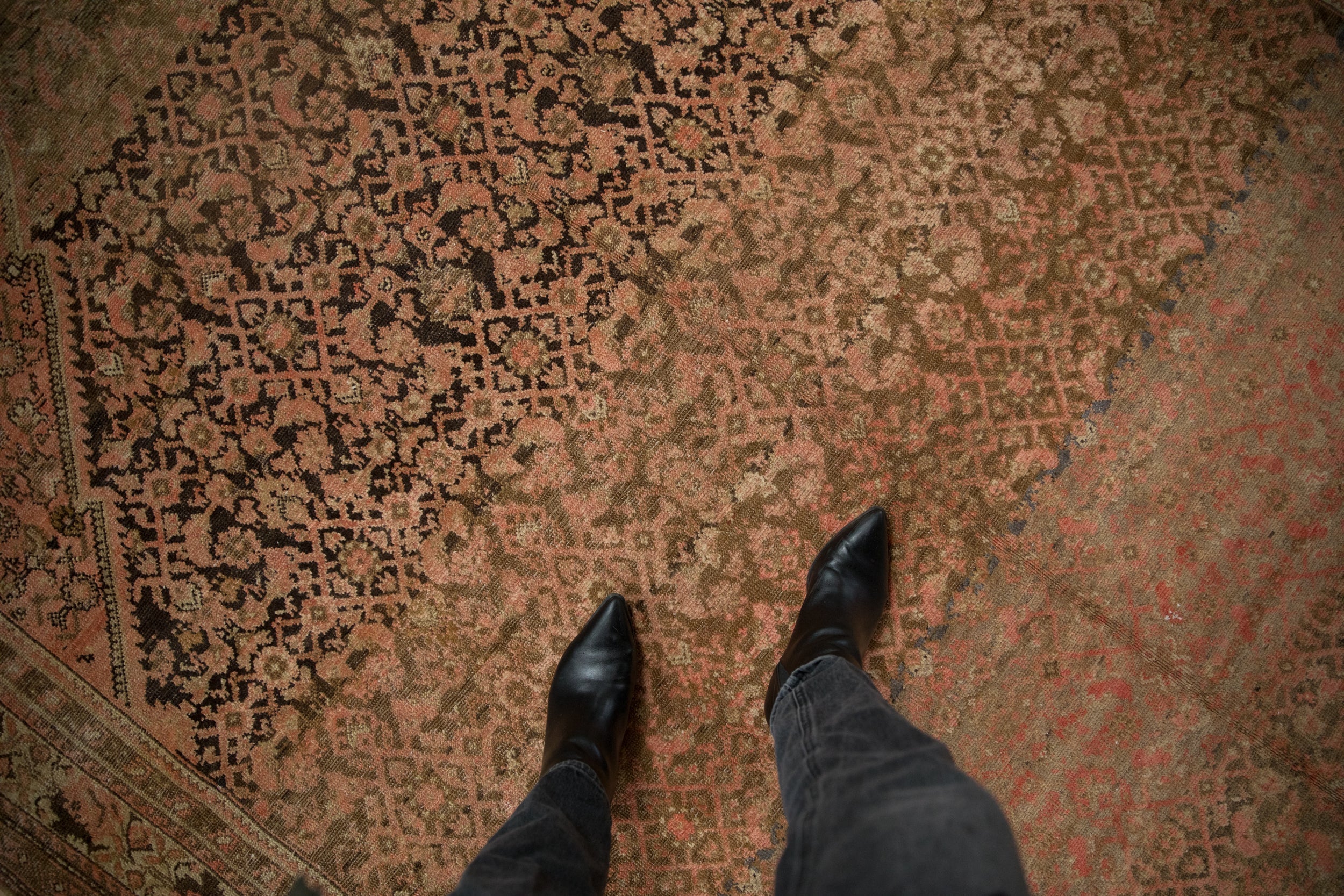 Full overhead view of Malayer carpet 7x16