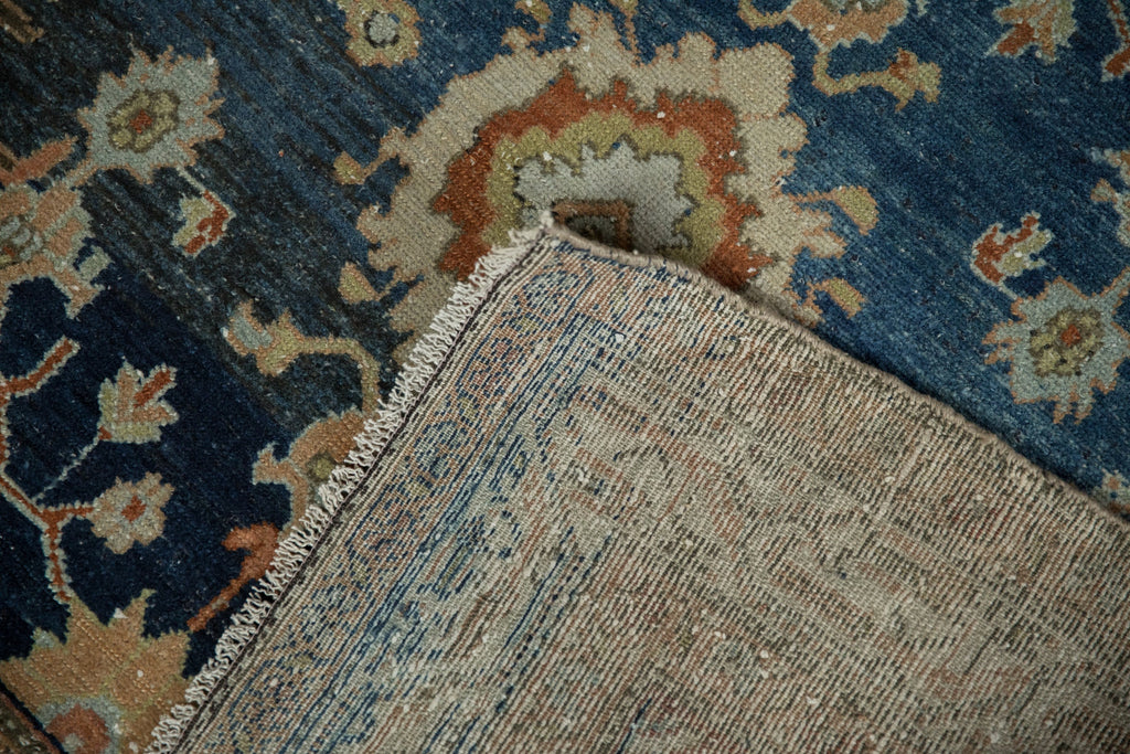Selvage and fringe edge detail