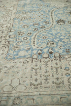 Edge and natural wear detail