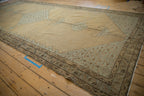 Corner and border detail