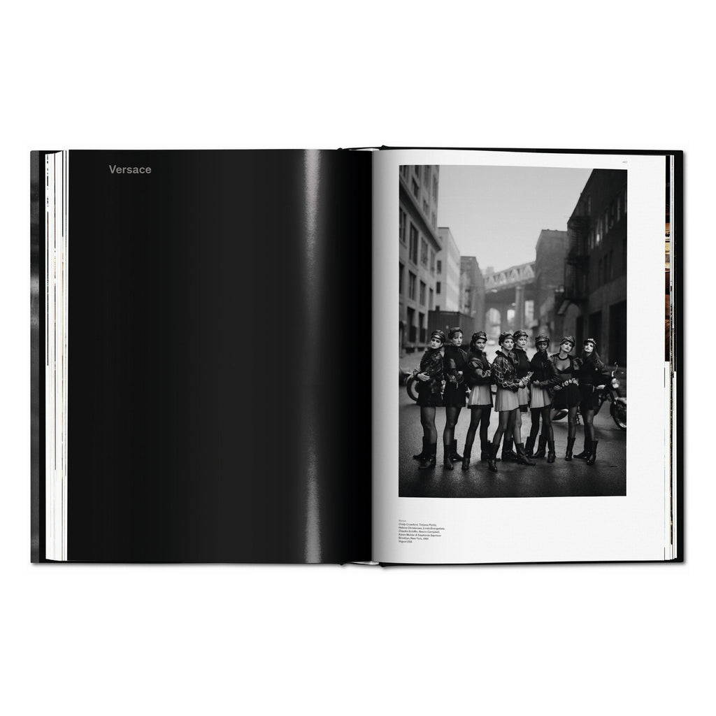 Peter Lindbergh. On Fashion Photography (German, French, English)