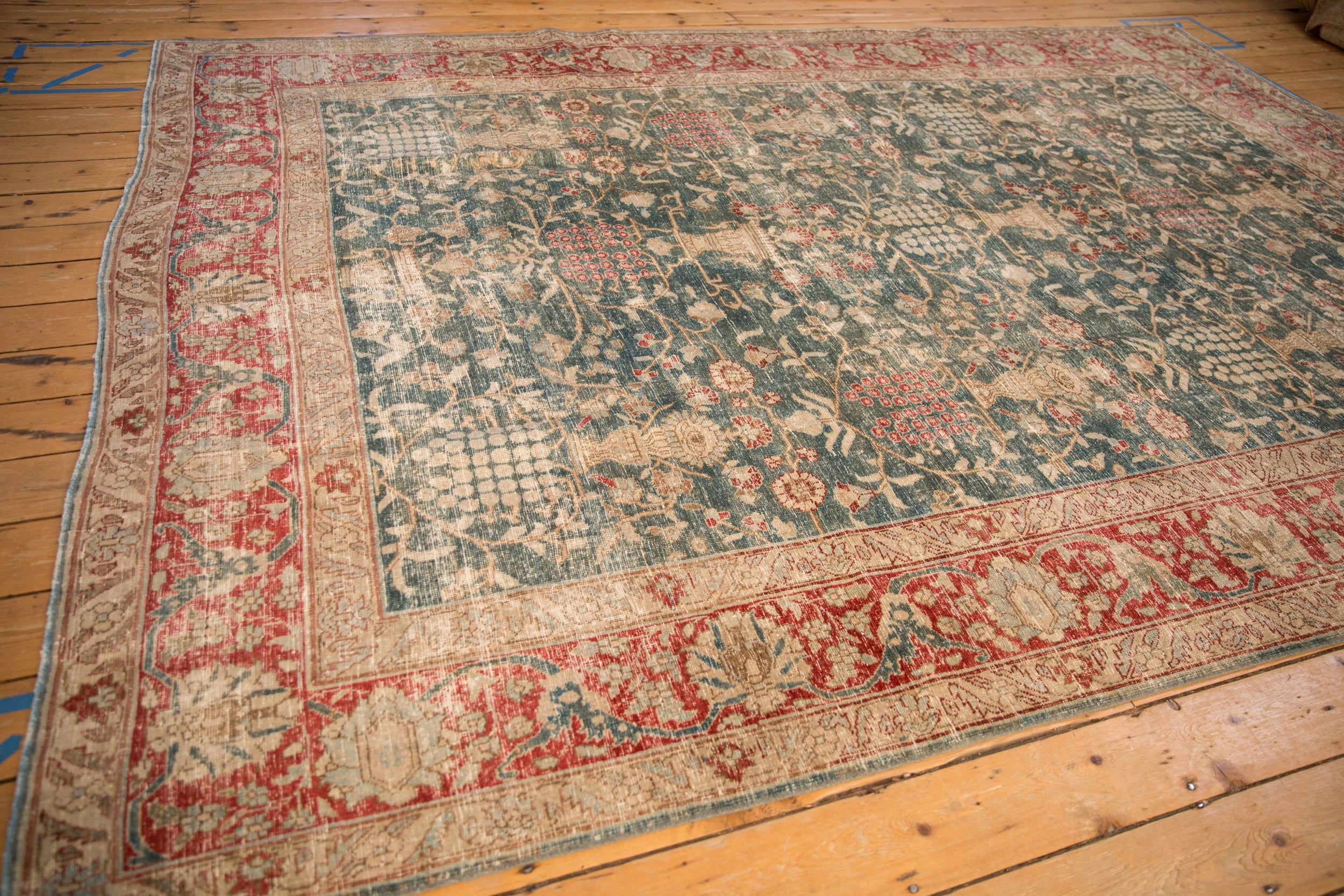 Full overhead view of Tabriz carpet 8x11.5