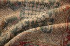 Corner and border detail