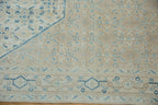 Edge and natural wear detail