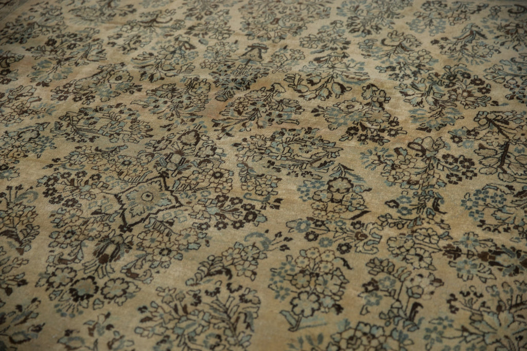 Full surface showing color and pattern flow