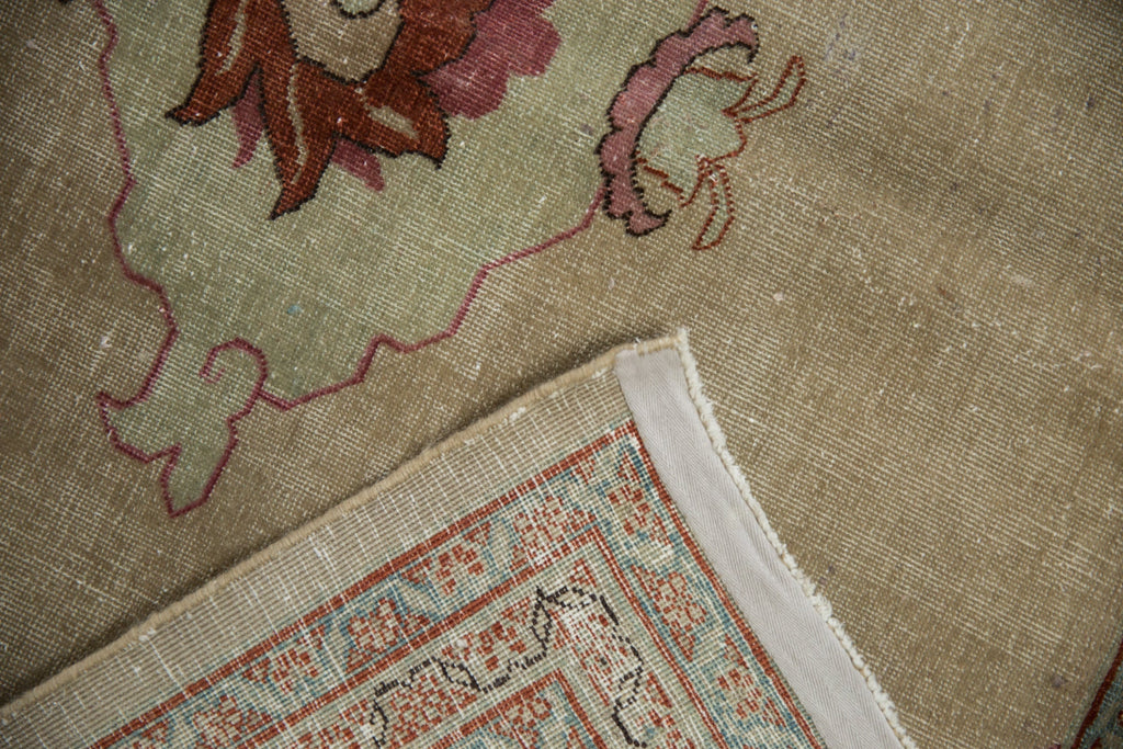 Full surface showing color and pattern flow