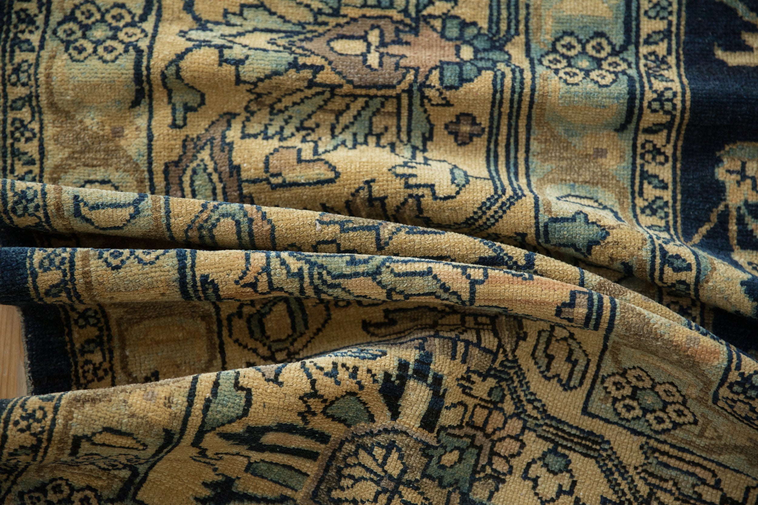 Vintage Distressed Tea Washed Lilihan Carpet 10.5x16.5, hand-knotted one of a kind piece