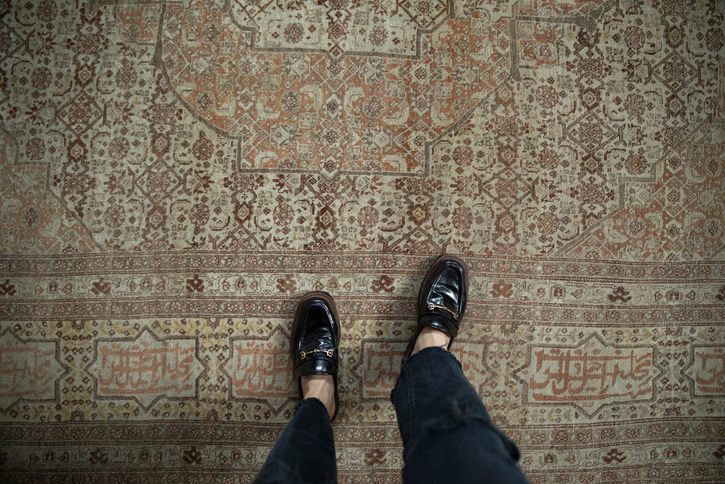 Full overhead view of Tabriz carpet 9.5x12