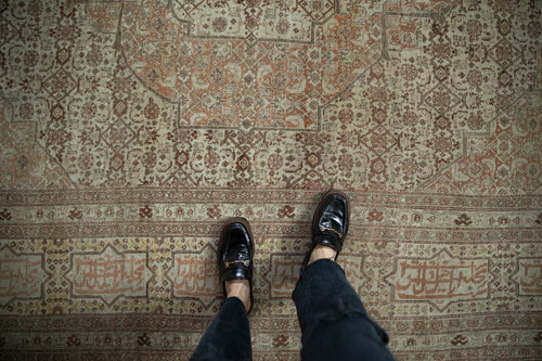 Full overhead view of Tabriz carpet 9.5x12