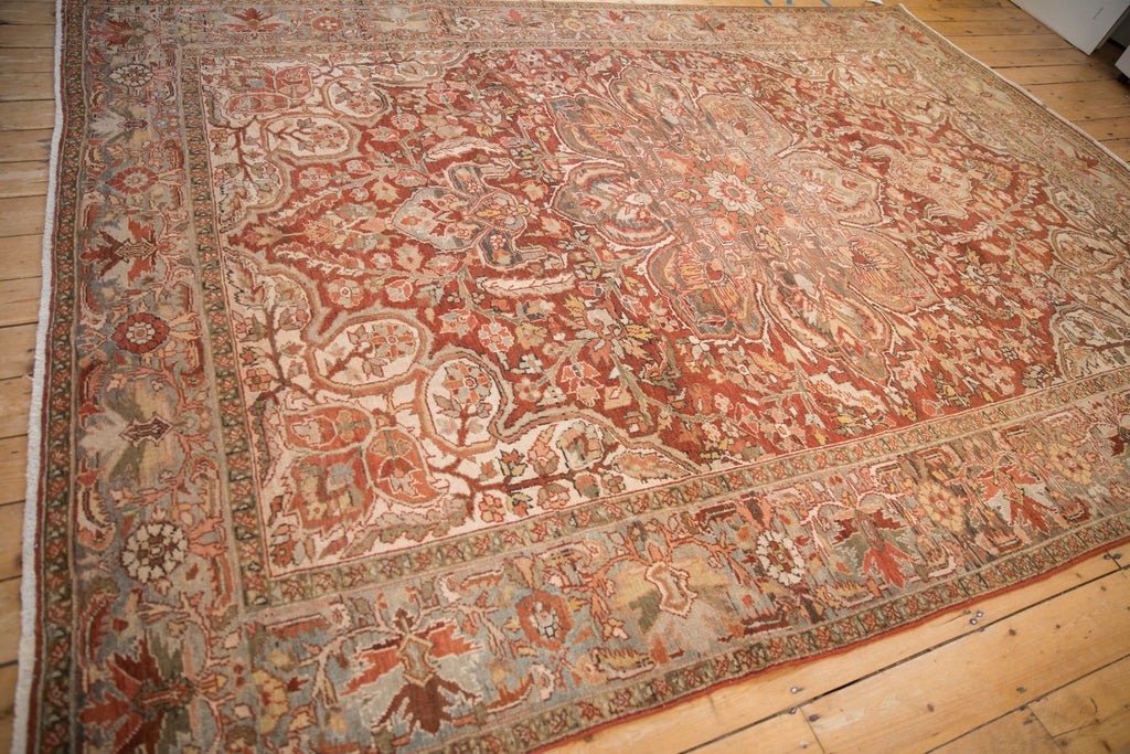 Full surface showing color and pattern flow