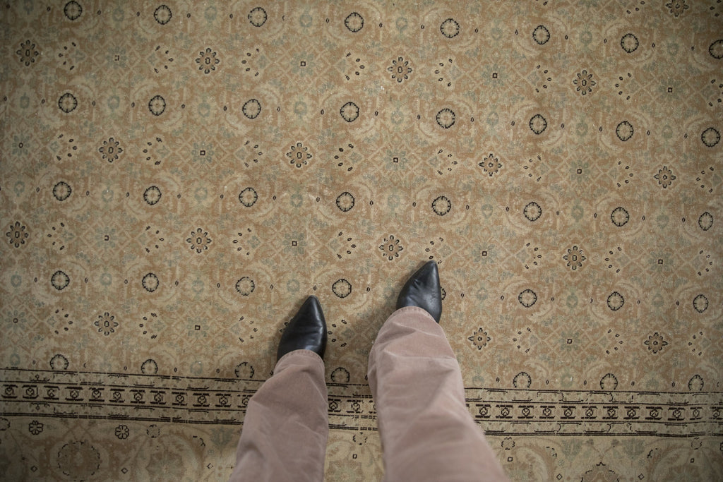 Full overhead view of Tabriz carpet 8x11.5