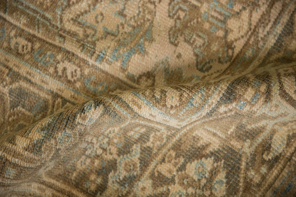 Full surface showing color and pattern flow