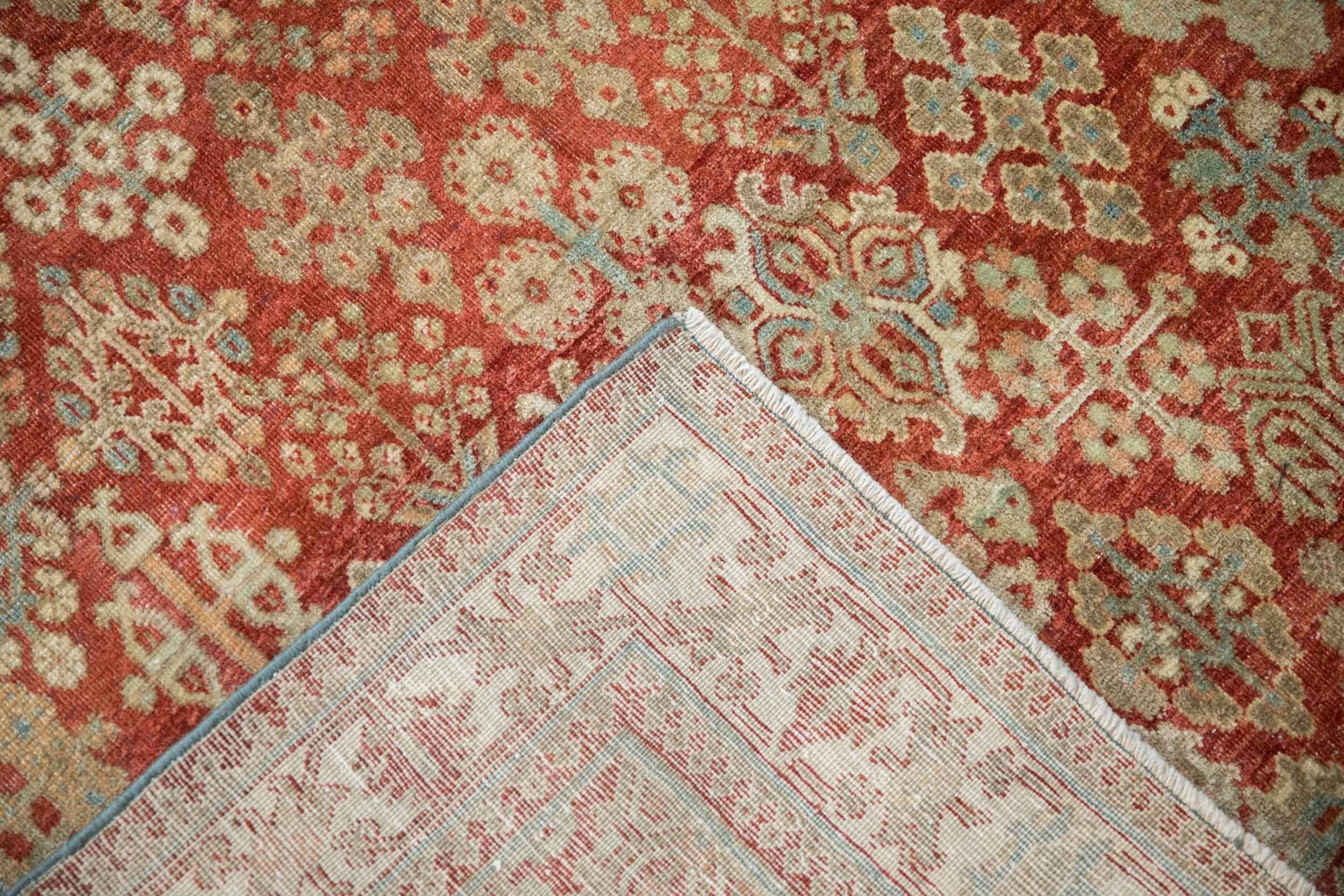 Full surface showing color and pattern flow