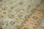 Corner and border detail
