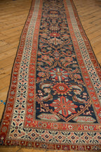 Corner and border detail