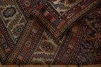 Edge and natural wear detail