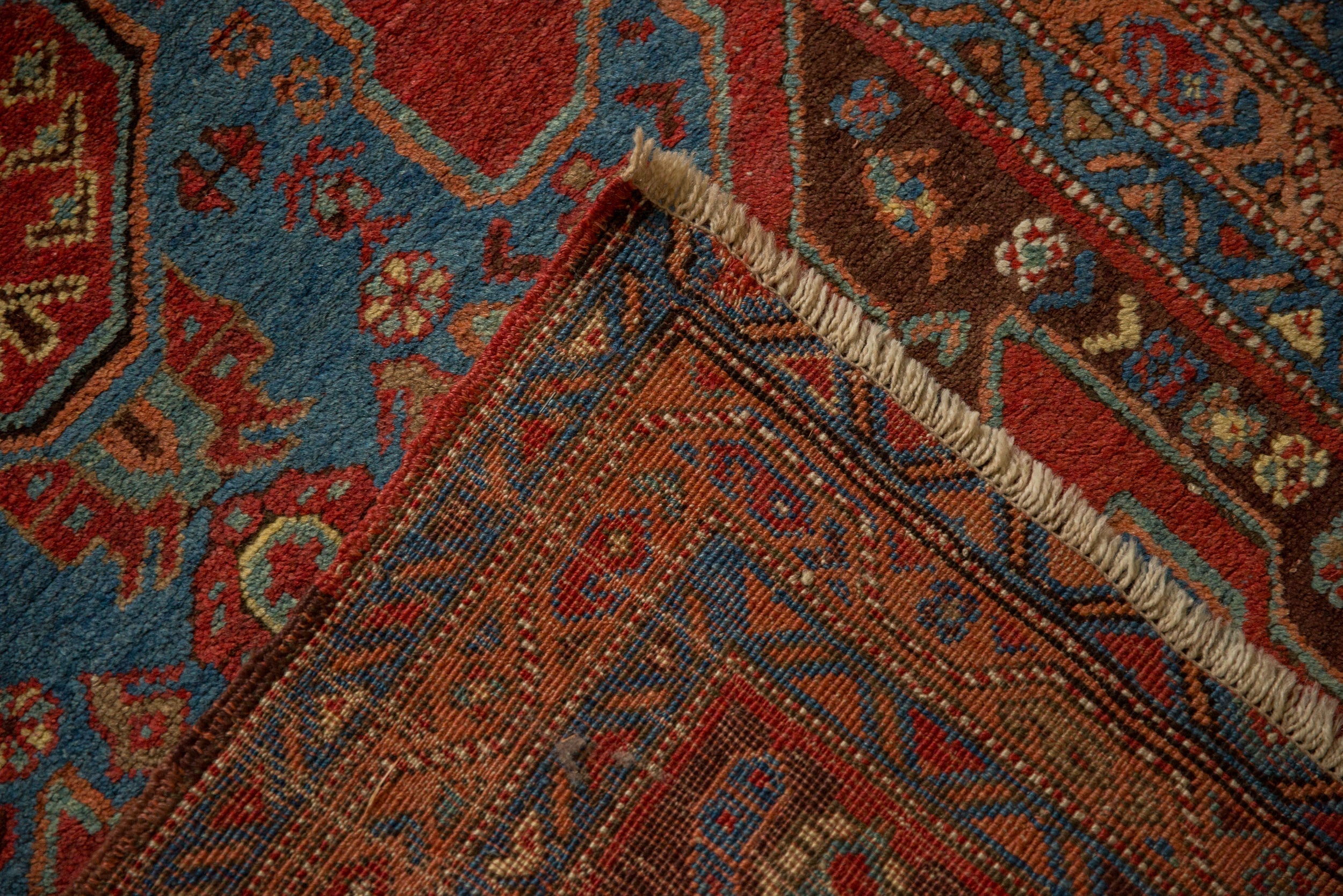 Selvage and fringe edge detail