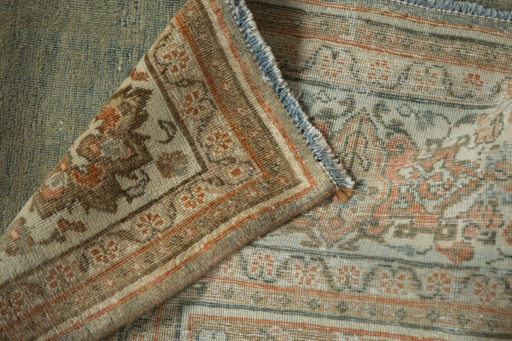 Full surface showing color and pattern flow