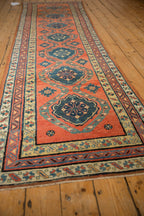Corner and border detail