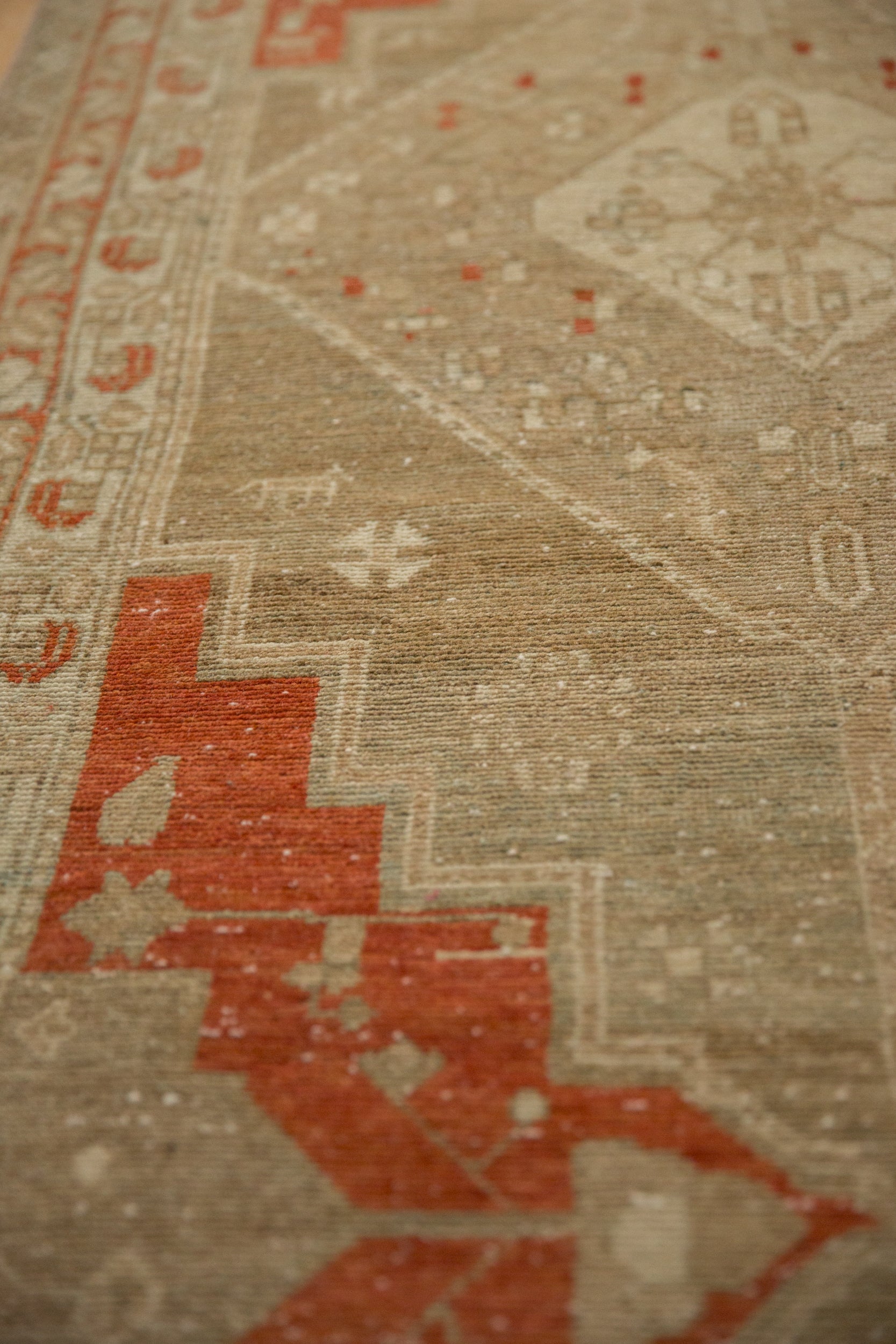 Full surface showing color and pattern flow
