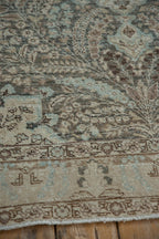 Selvage and fringe edge detail