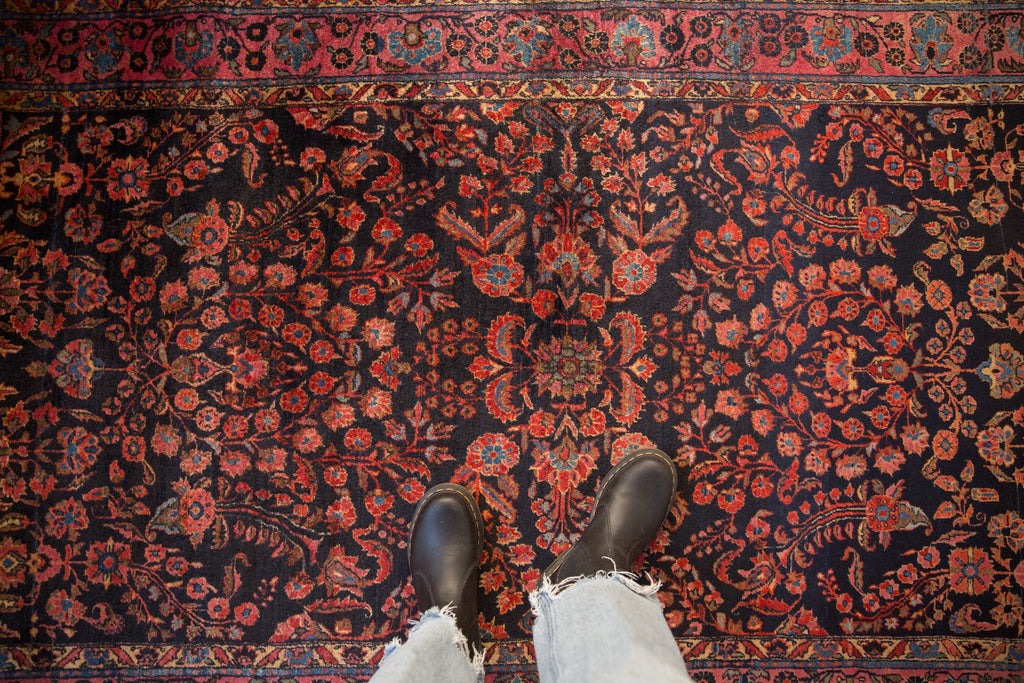 Full overhead view of Mohajeran Sarouk rug 4x6.5