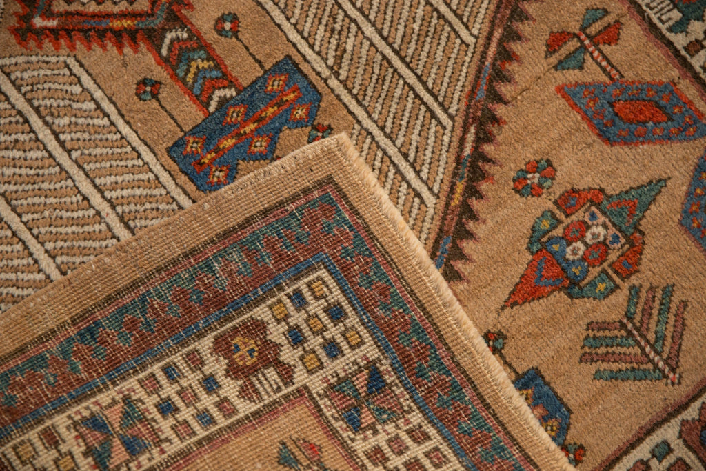 Full surface showing color and pattern flow