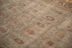 Edge and natural wear detail