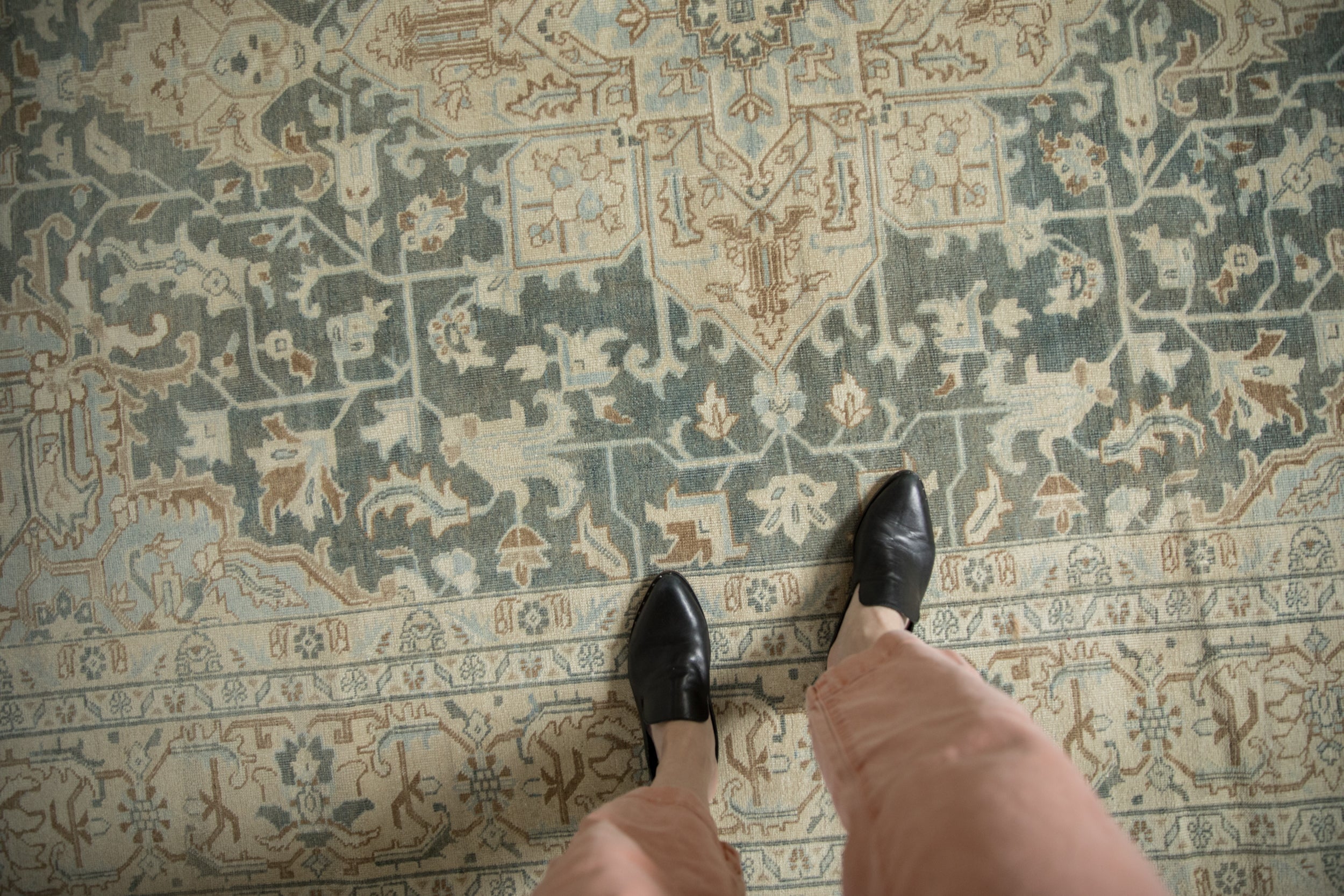 Full overhead view of Tabriz carpet 7x10.5